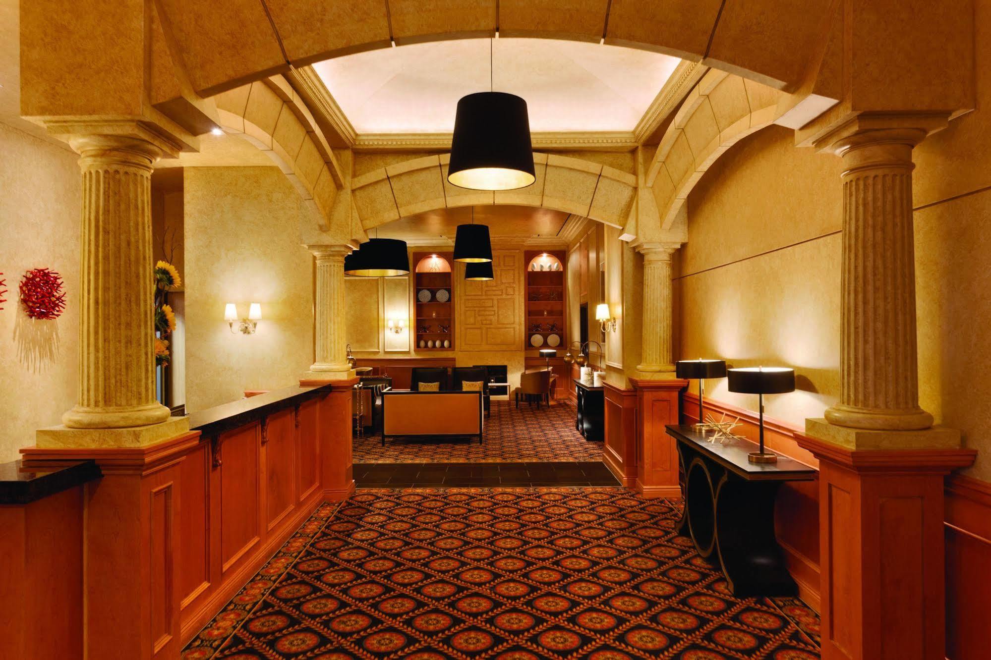 Hotel Executive Le Soleil Nova York